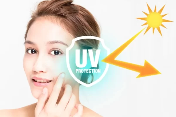Filorga UV Defense واقي الشمس لمحاربة علامات تقدم السن والبقع الداكنة. غني بفيتامين E المضاد للأكسدة لحماية البشرة من الأشعة فوق البنفسجية والجذور الحرة.